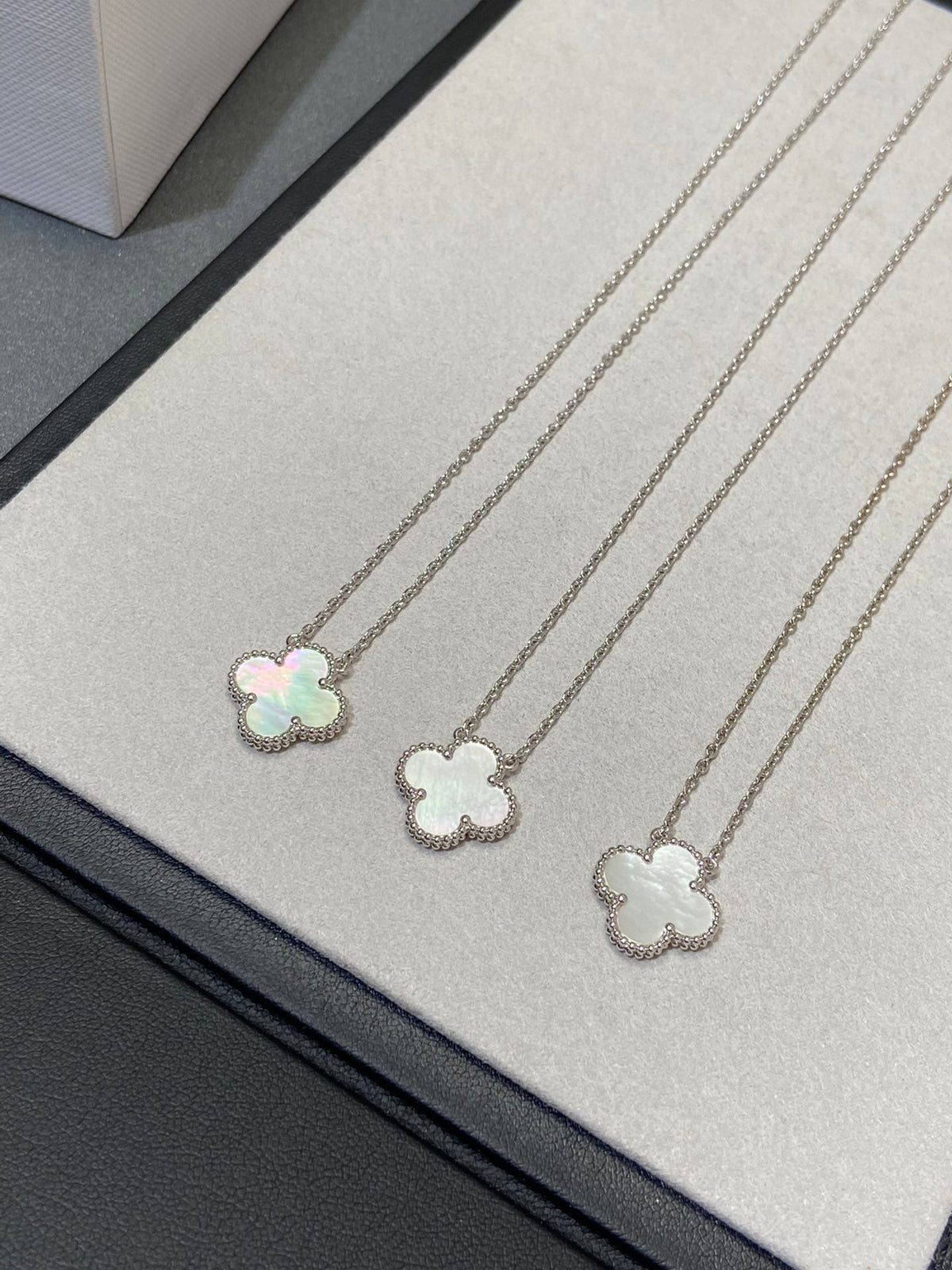 [⭐⭐JeweliWhal]CLOVER MEDIUM KETTE SILBER WEISS PERLMUTT