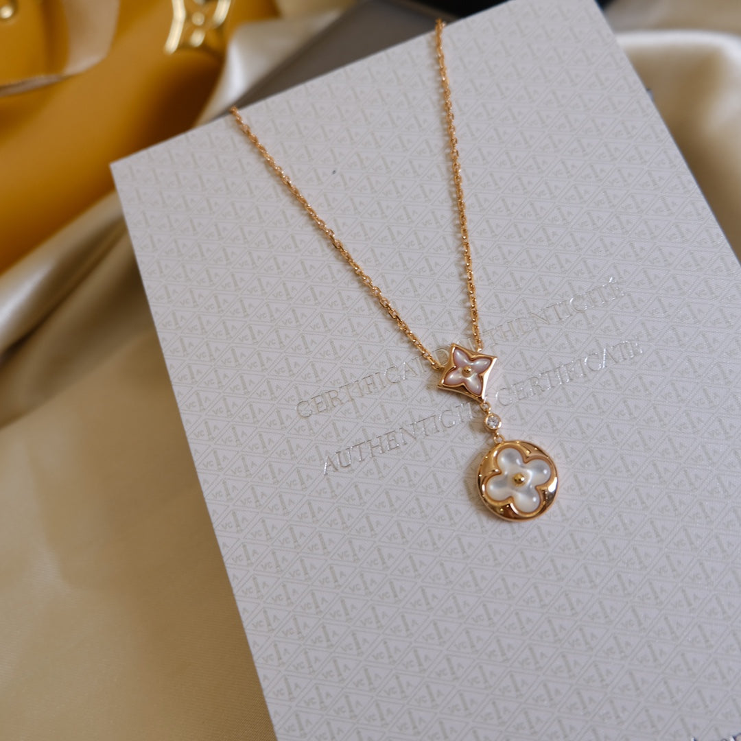 [⭐⭐JeweliWhal]STAR AND SUN WHITE MOP 2 MOTIF PINK GOLD NECKLACE