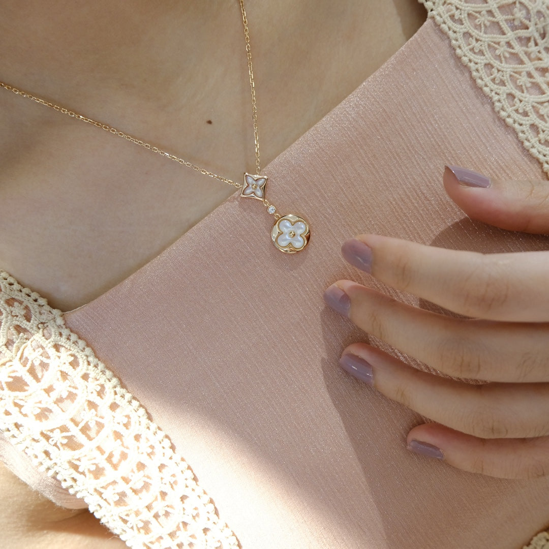 [⭐⭐JeweliWhal]STAR AND SUN WHITE MOP 2 MOTIF PINK GOLD NECKLACE