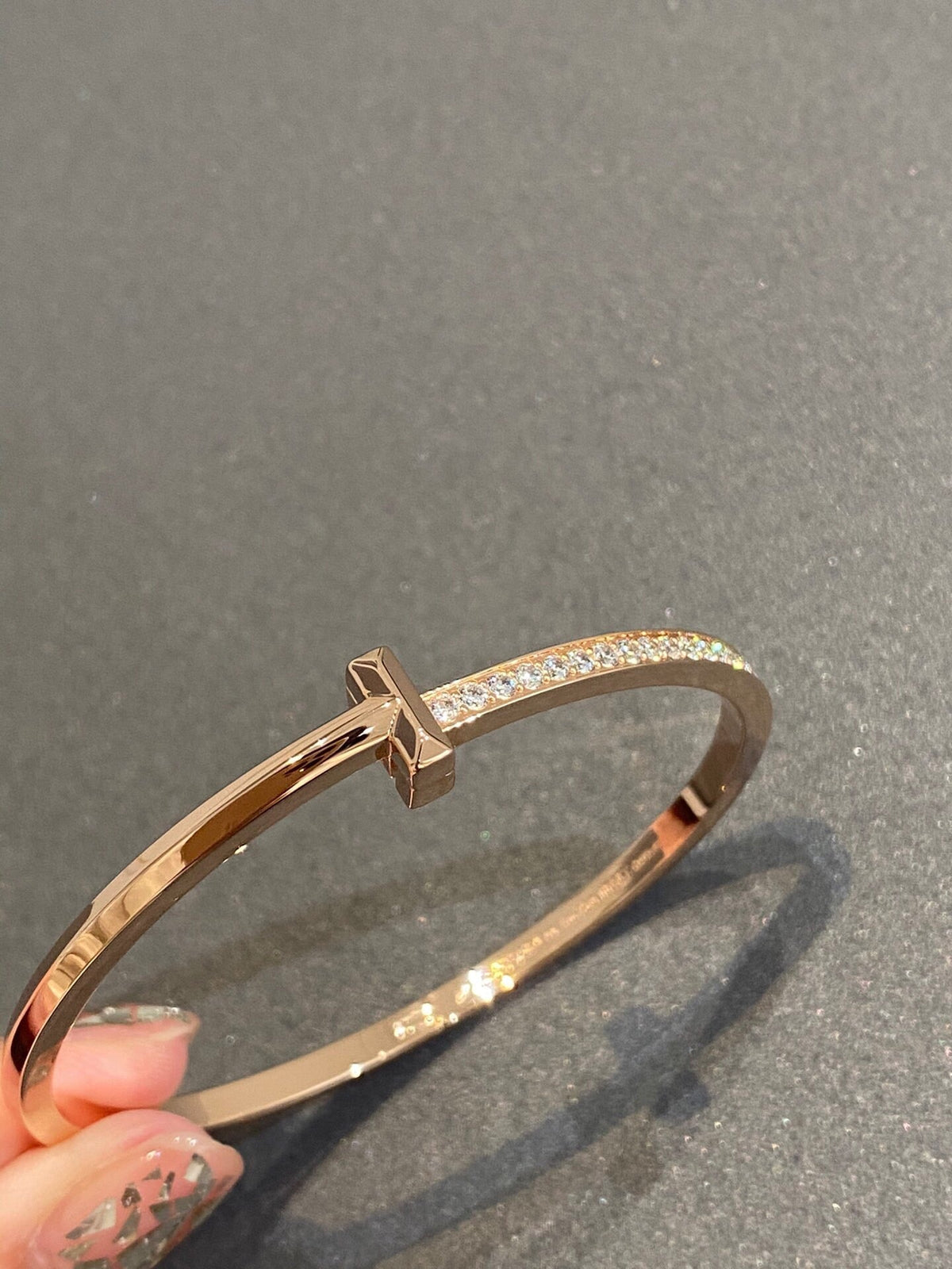 [JeweliWhal]NARROW T1 HINGED BANGLE DIAMOND PINK GOLD