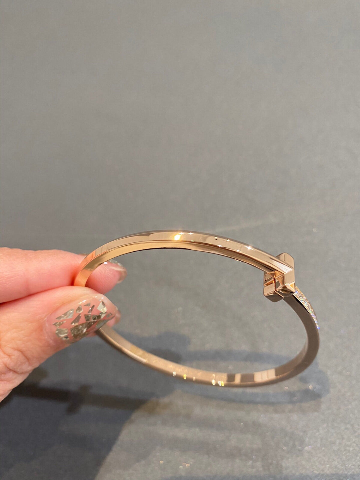 [JeweliWhal]NARROW T1 HINGED BANGLE DIAMOND PINK GOLD