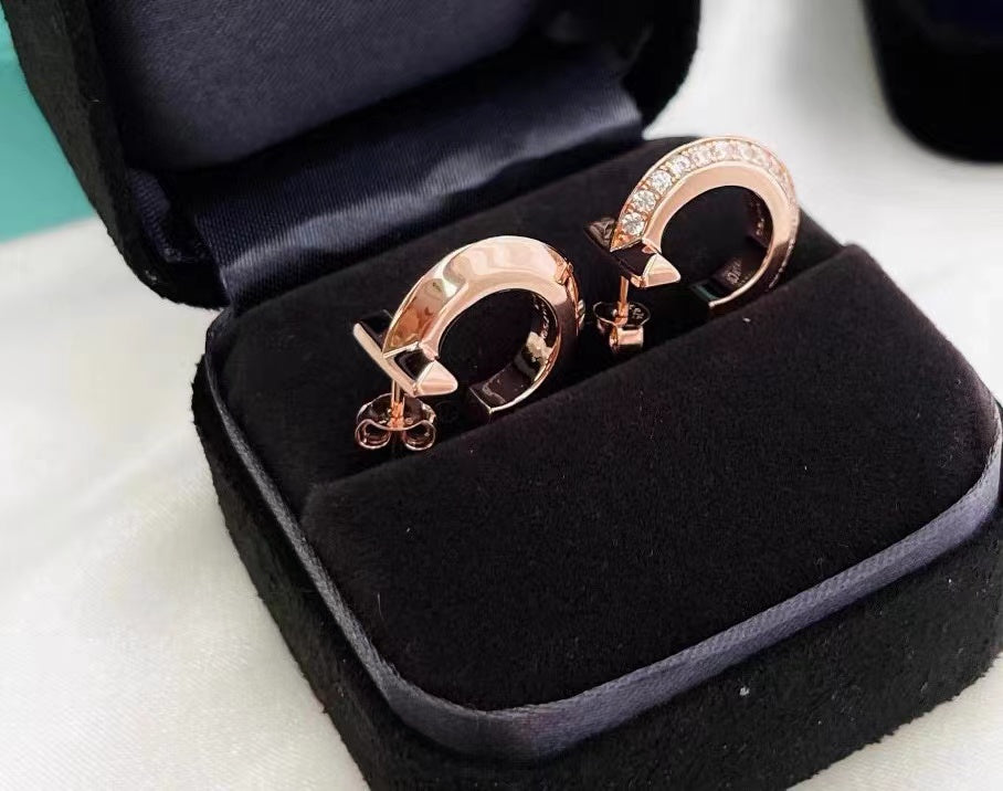 [JeweliWhal]T1 HOOP DIAMOND EARRINGS