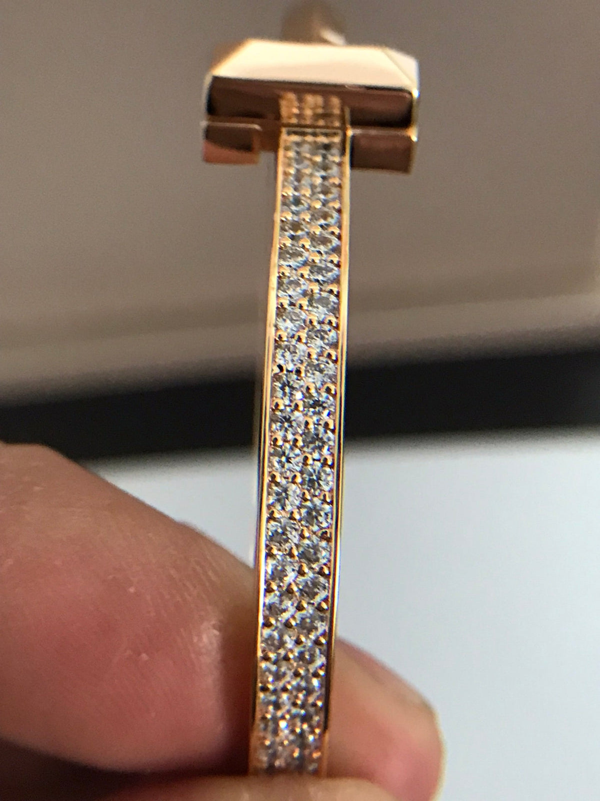 [JeweliWhal]T1 WIDE DIAMOND HINGED BANGLE PINK GOLD