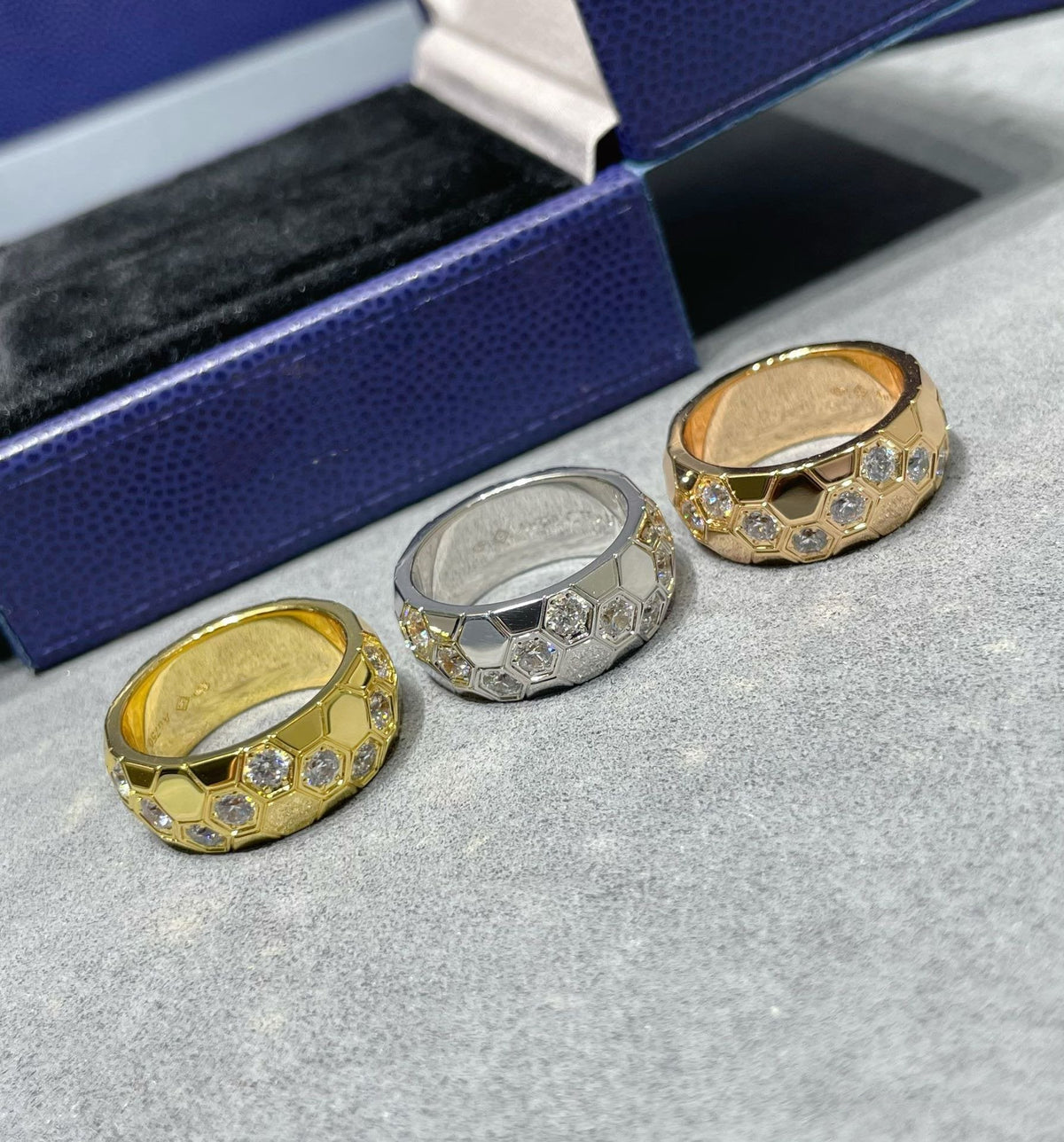 [⭐⭐JeweliWhal]BEE LOVE DIAMOND LARGE RING