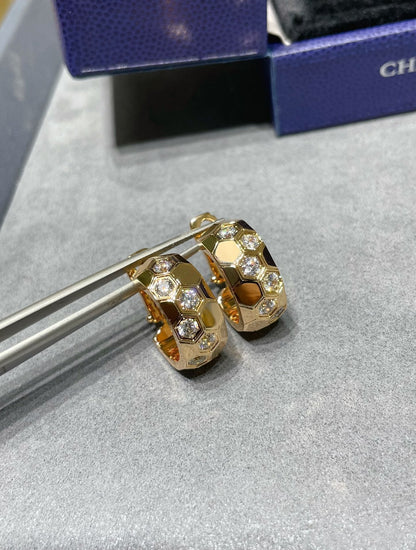[⭐⭐JeweliWhal]BEE LOVE DIAMOND HOOP EARRINGS