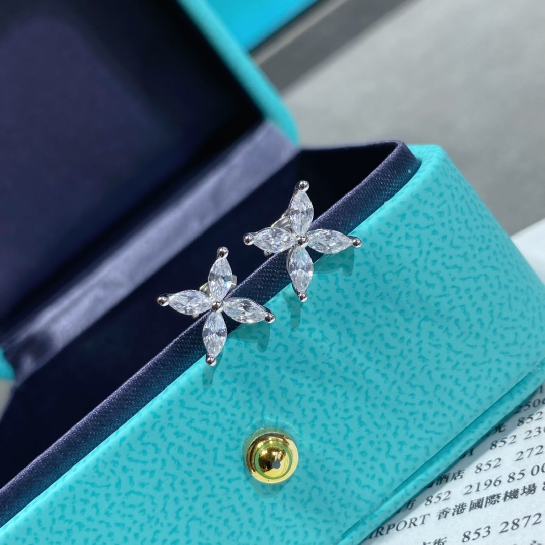 [JeweliWhal]VICTORIA SILVER DIAMOND STUD MINI EARRINGS