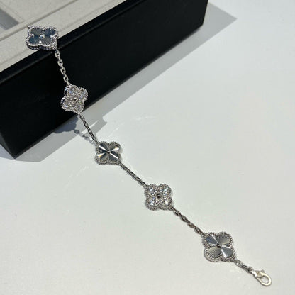 [⭐⭐JeweliWhal] CLOVER 5 MOTIF LASER BRACELET COLLECTION