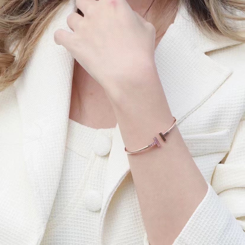 [JeweliWhal]T PINK GOLD PINK DIAMOND BRACELET