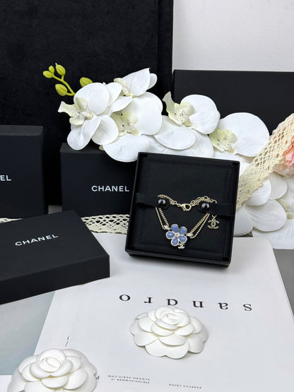 [⭐⭐JeweliWhal]VOLTE Neues blaues florales zweilagiges Armband