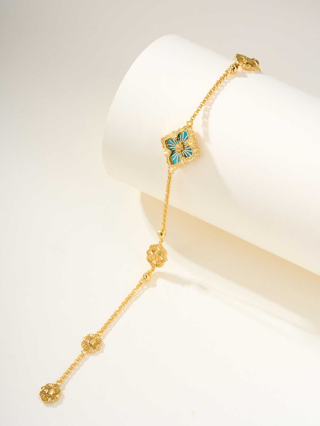 [⭐⭐JeweliWhal]B.C.L ENAMELED One-Flower Bracelet（Various Colors)