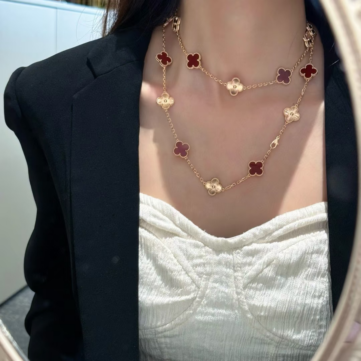[⭐⭐JeweliWhal]CLOVER 20 MOTIFS LASER CARNELIAN NECKLACE