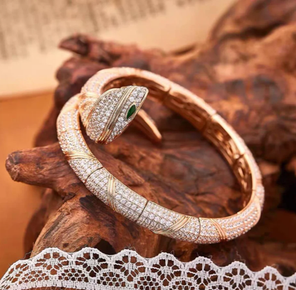 [⭐⭐JeweliWhal]HAUTE COUTURE GOLD SERPENTI BRACELET