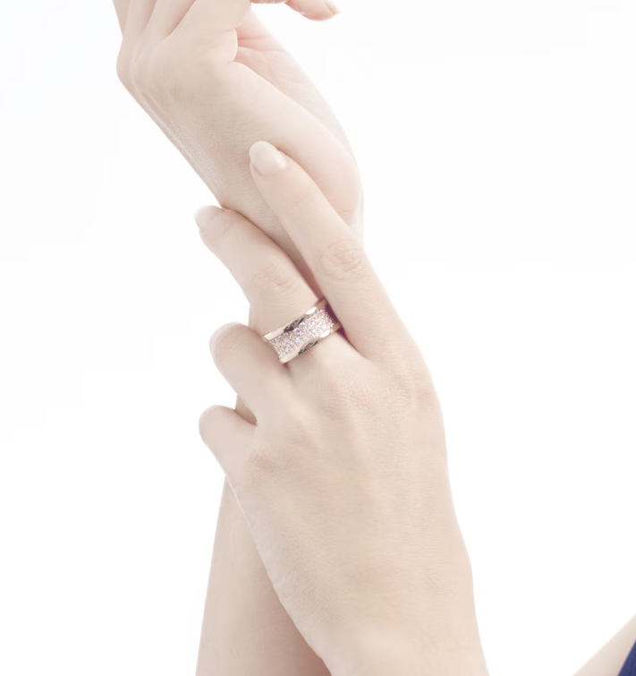 [⭐⭐JeweliWhal]ZERO 1 WITH PAVED DIAMONDS ON THE SPIRAL RING