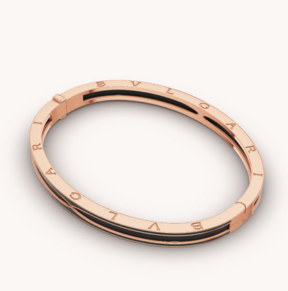 [⭐⭐JeweliWhal]ZERO 1 PINK GOLD WITH MATTE BLACK CERAMIC BRACELET