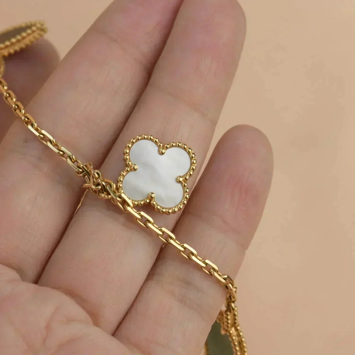 [⭐⭐JeweliWhal]GLÜCKSBRINGENDES 5-MOTIV-ARMBAND IN GOLD