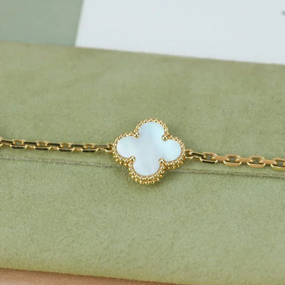 [⭐⭐JeweliWhal]CLOVER WHITE PEARL MOP 5 MOTIF BRACELET COLLECTION