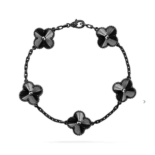[⭐⭐JeweliWhal]CLOVER 5 MOTIF BLACK BRACELET