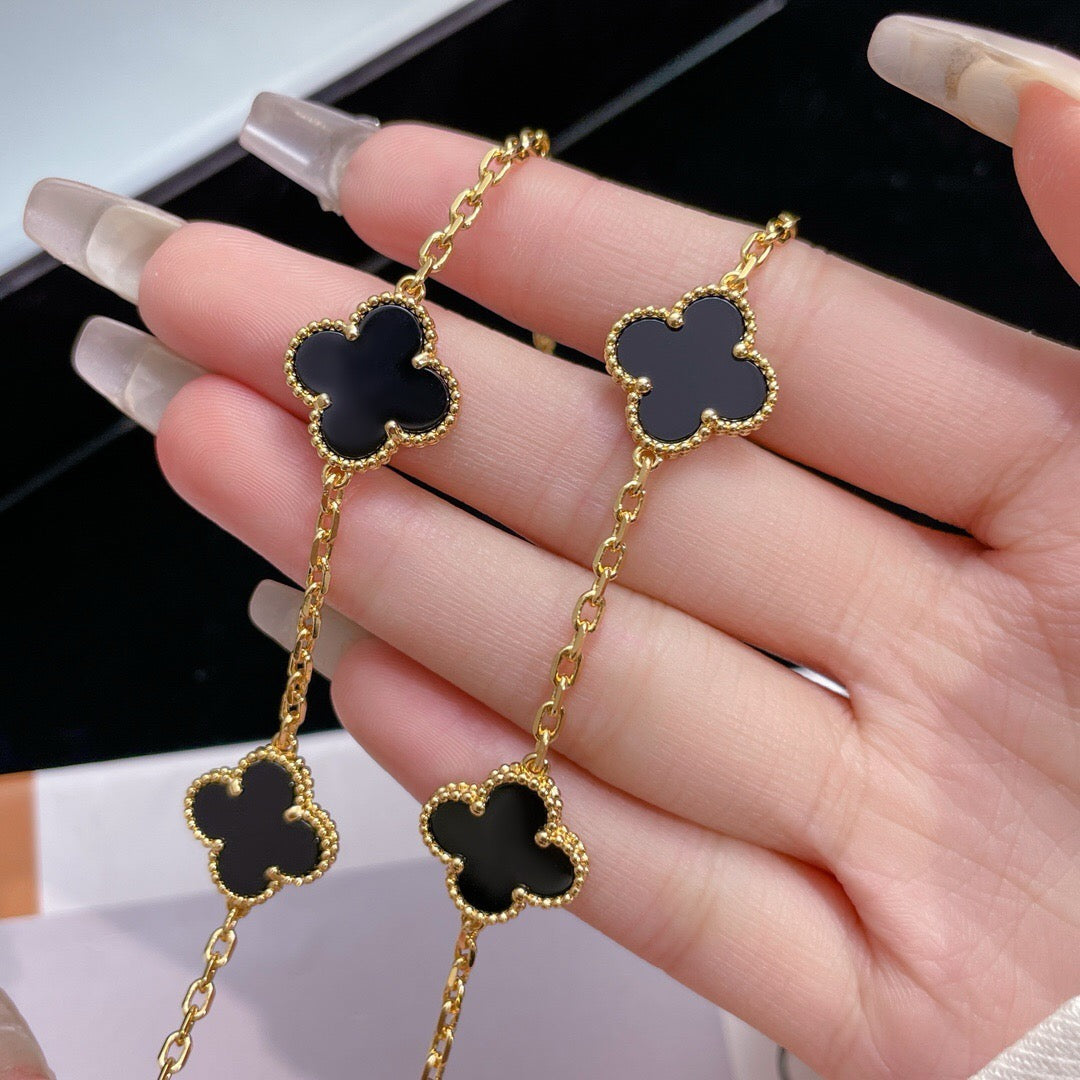 [⭐⭐JeweliWhal]CLOVER 10 MOTIVE ONYX-HALSKETTE