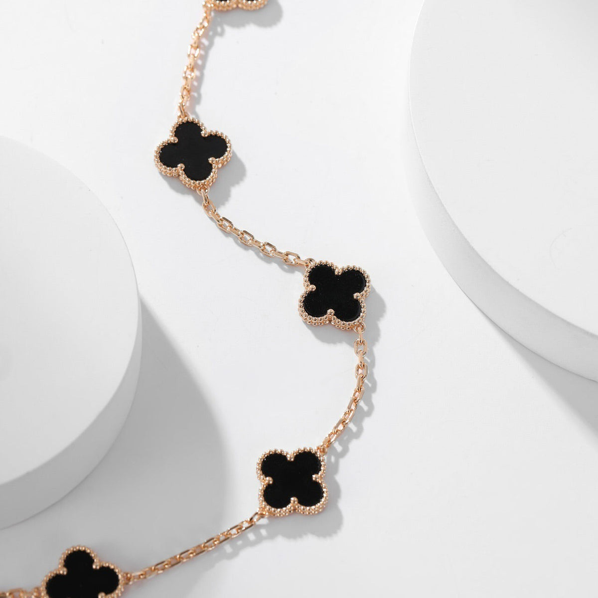 [⭐⭐JeweliWhal]CLOVER 10 MOTIVE ONYX-HALSKETTE