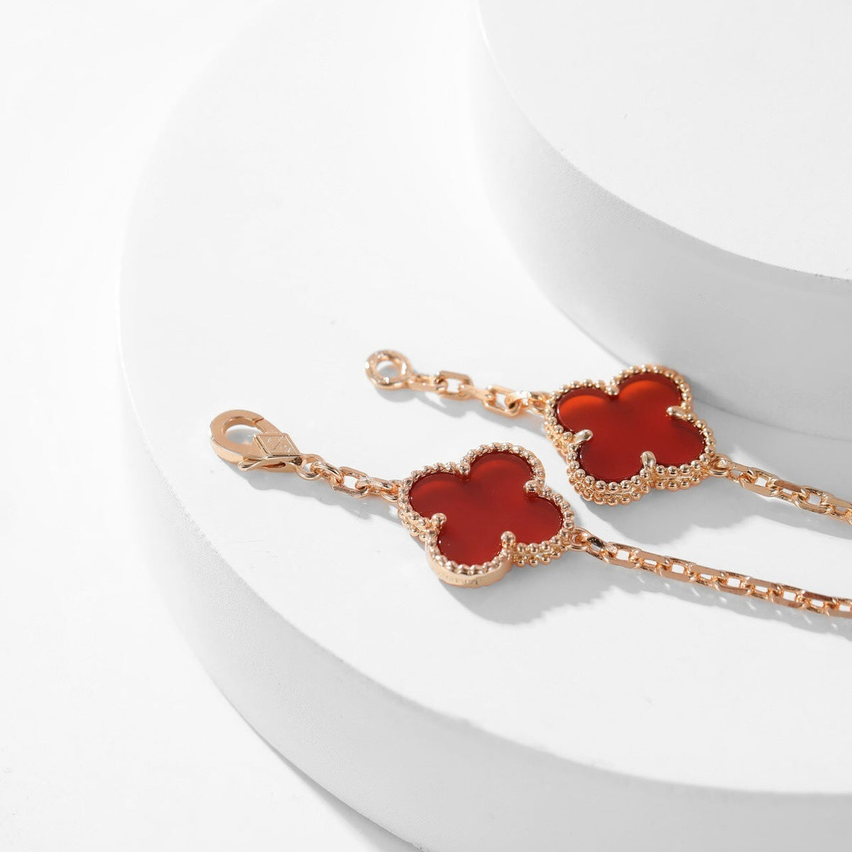 [⭐⭐JeweliWhal]CLOVER 10 MOTIFS CARNELIAN NECKLACE