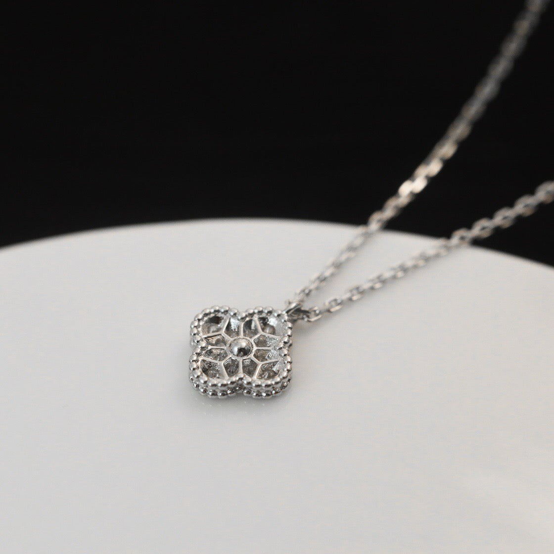 [⭐⭐JeweliWhal]CLOVER MINI 9,5MM DIAMANT-HALSKETTE MIT ANHÄNGER