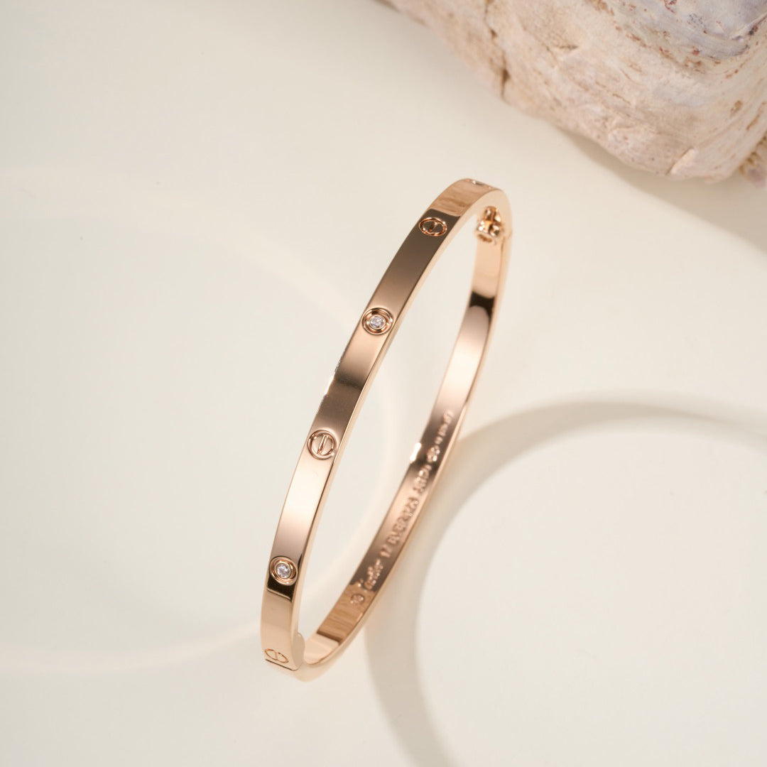 [⭐⭐JeweliWhal]LOVE ARMBAND 3,65 MM 6 DIAMANTEN