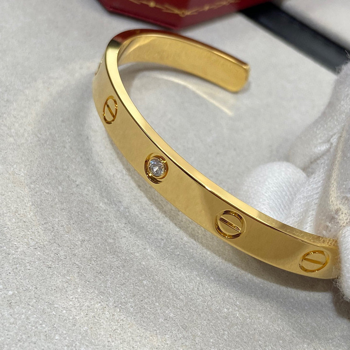 [⭐⭐JeweliWhal]LOVE BRACELET 6.1MM 1 DIAMOND OPEN CUFF