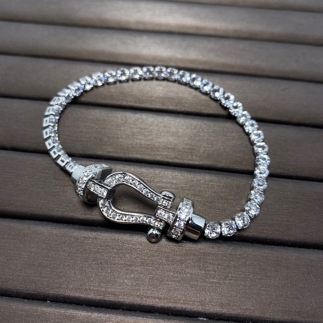 [⭐⭐JeweliWhal]FORCE  HORSESHOE  DIAMOND TENNIS BRACELET