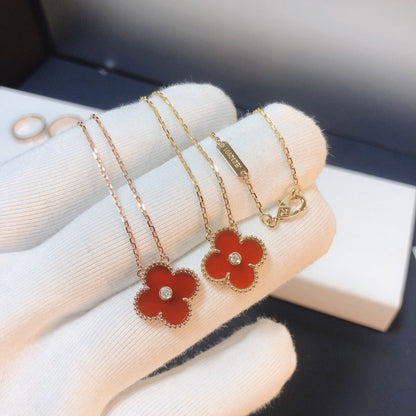 [⭐⭐JeweliWhal]CLOVER 15MM DIAMOND CARNELIAN NECKLACE