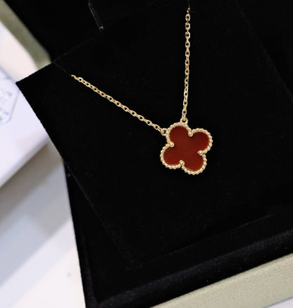[⭐⭐JeweliWhal]CLOVER 15MM KARNEOL EINZELNE BLUMEN-HALSKETTE