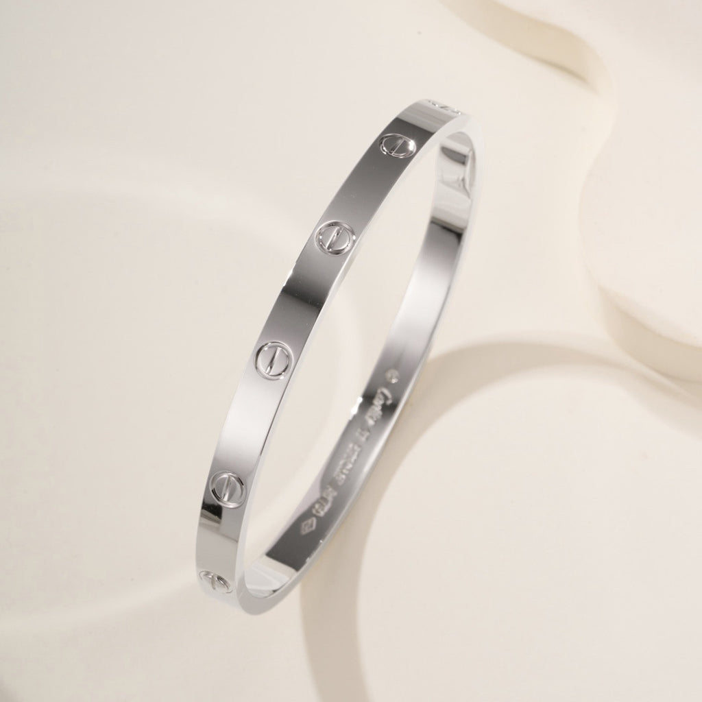 [⭐⭐JeweliWhal]LOVE BRACELET 4.8MM
