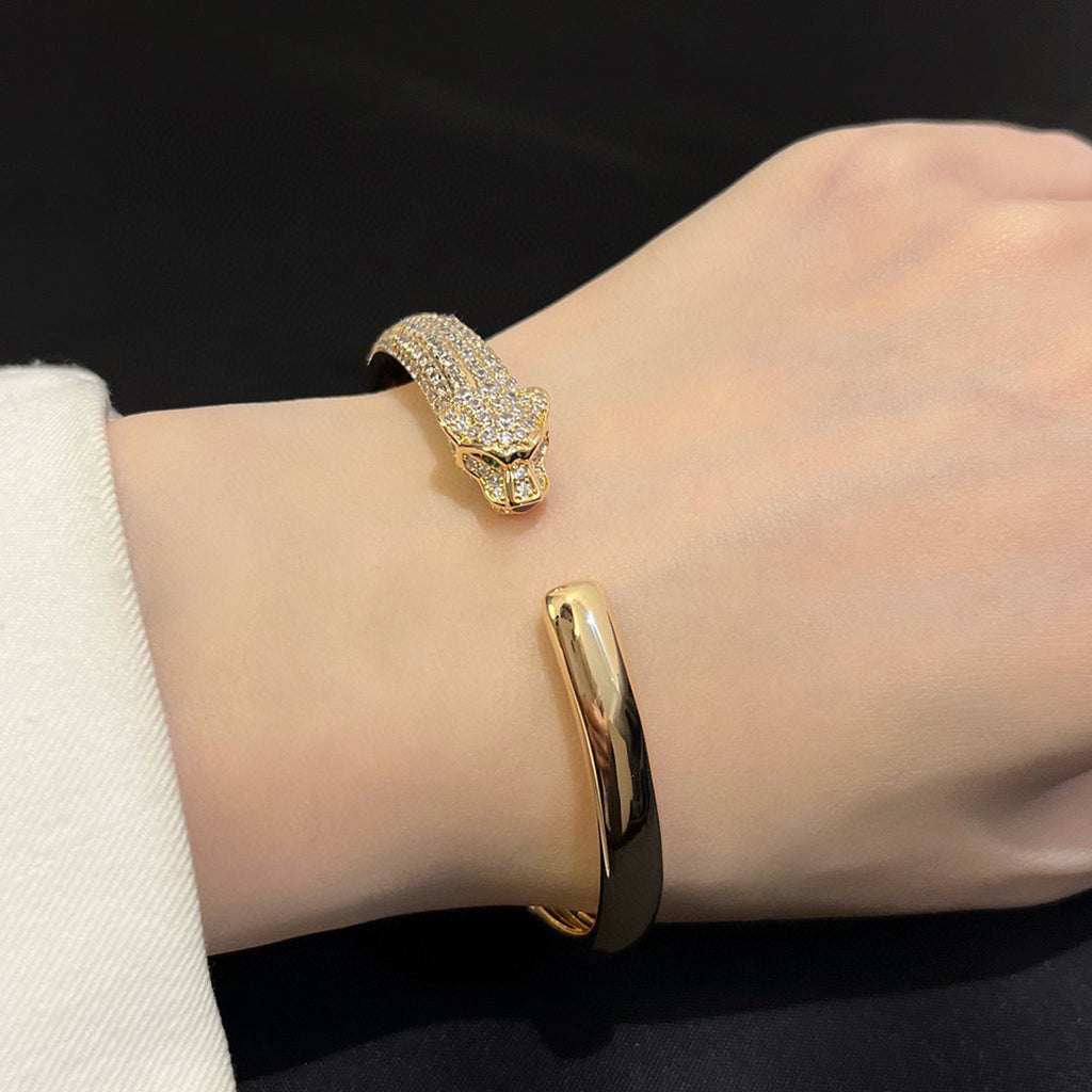 [⭐⭐JeweliWhal]PANTHERE HALF DIAMOND OPEN BRACELET