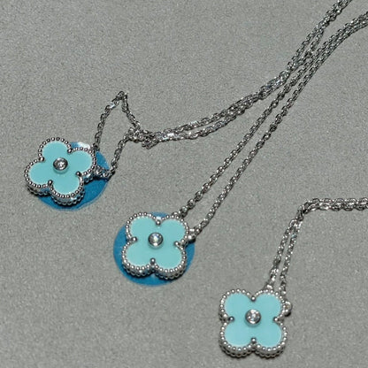 [⭐⭐JeweliWhal]CLOVER 1 DIAMOND LIGHT BLUE SILVER NECKLACE