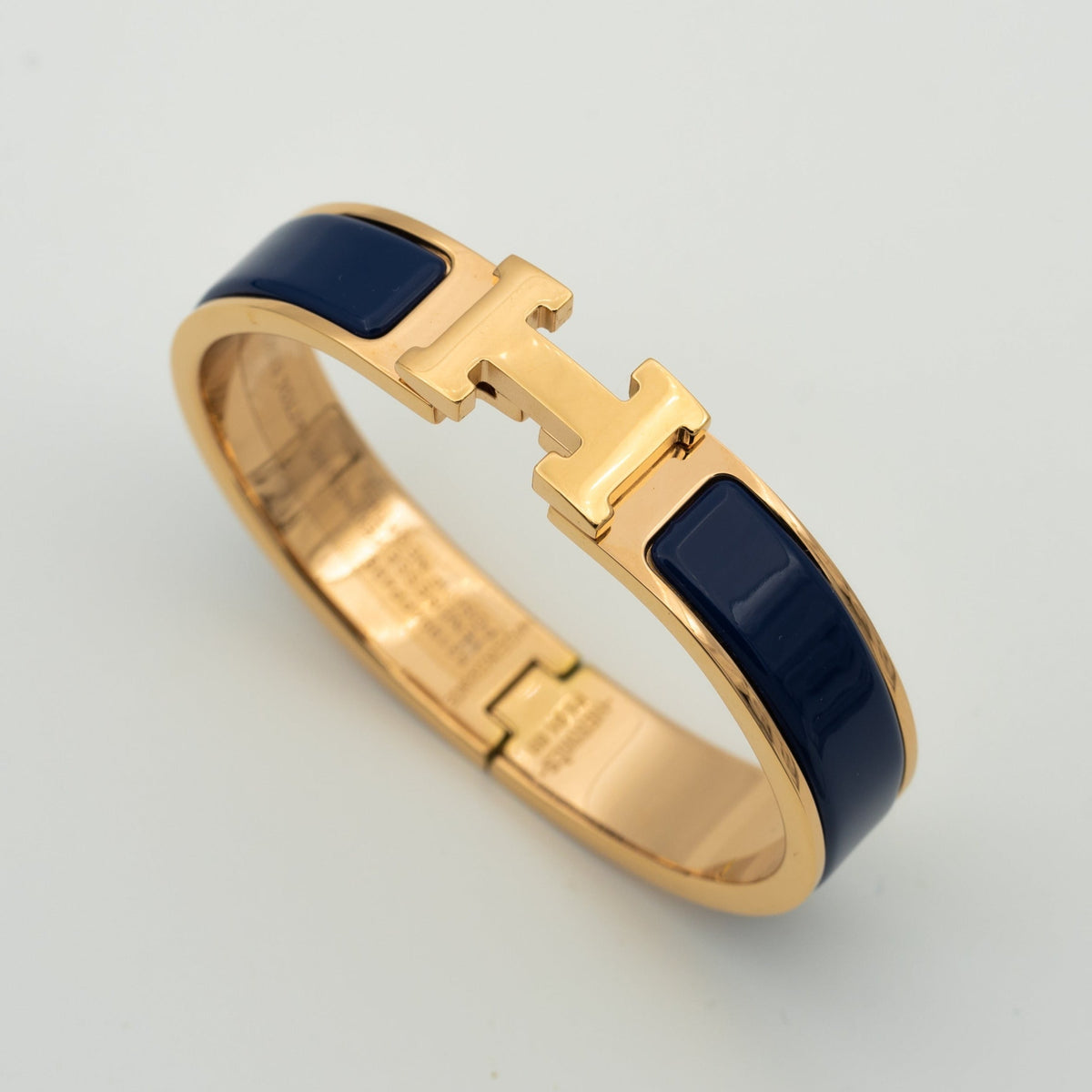 [⭐⭐JeweliWhal]H BLUE BRACELET