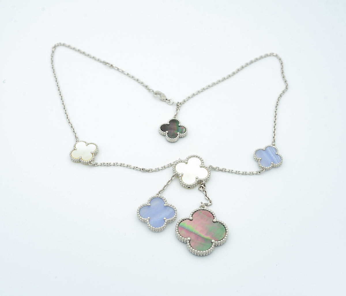 [⭐⭐JeweliWhal]CLOVER MOP CHALCEDONY NECKLACE SILVER 6 MOTIF