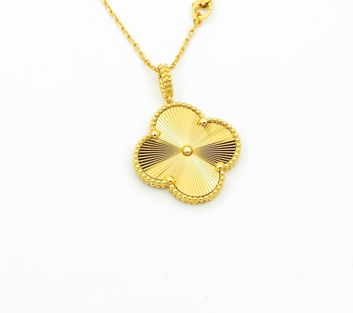 [⭐⭐JeweliWhal]CLOVER 25MM PEDANT NECKLACE GOLD