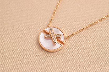 [⭐⭐JeweliWhal]JEUX DE PINK GOLD DIAMOND NECKLACE