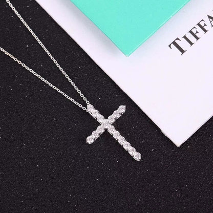 [JeweliWhal]MOISSANITE STONE CROSS PENDANT NECKLACE SIMULATED DIAMOND CROSS CHOKER