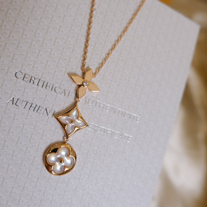 [⭐⭐JeweliWhal]COLOR BLOSSOM LARIAT-HALSKETTE IN ROSÉGOLD MIT WEISSEM PERLMUTT UND DIAMANT