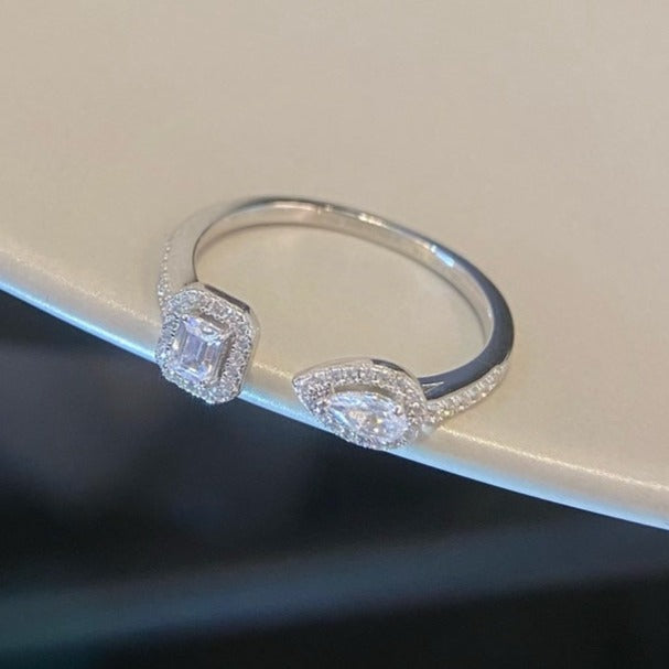 [⭐⭐JeweliWhal]MY TWIN TOI & MOI SILVER DIAMOND RING