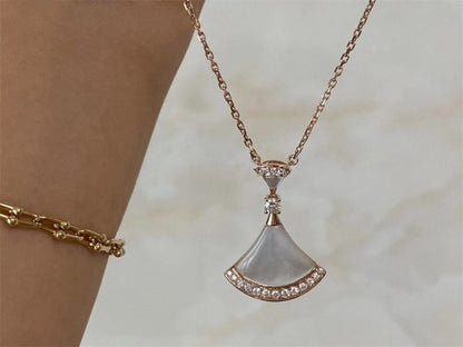 [⭐⭐JeweliWhal]TRAUM-HALSKETTE MOP ROSÉGOLD DIAMANT