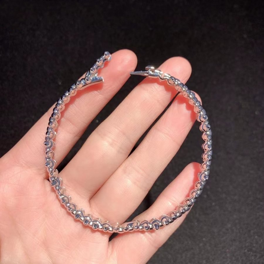 [⭐⭐JeweliWhal]CLASH SILVER BRACELET