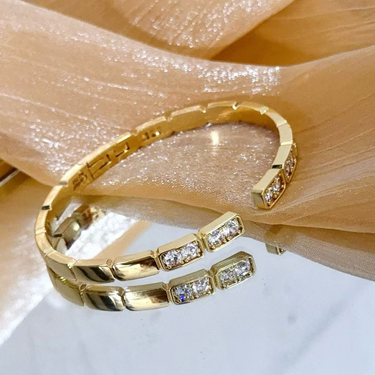 [⭐⭐JeweliWhal Schmuck]OFFENES DIAMANTARMBAND LOVE