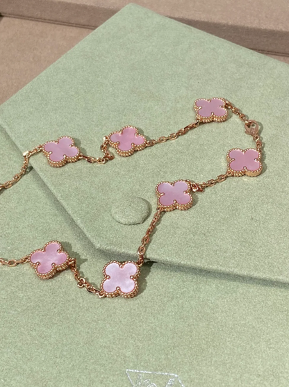 [⭐⭐JeweliWhal Jewellery] Pink Necklace with Ten Clover Designs