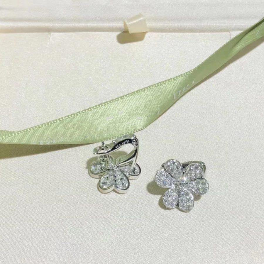 [⭐⭐JeweliWhal]FRIVOLE SILVER FLOWER DIAMOND EARRINGS