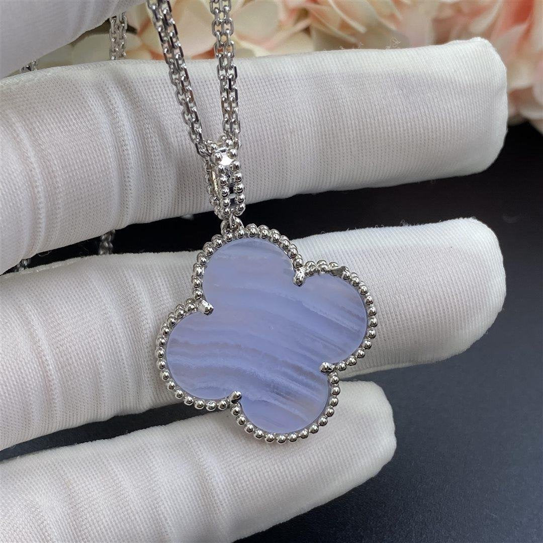 [⭐⭐JeweliWhal]CLOVER SILBER CHALCEDON GROSSE KLEEBALL-HALSKETTE