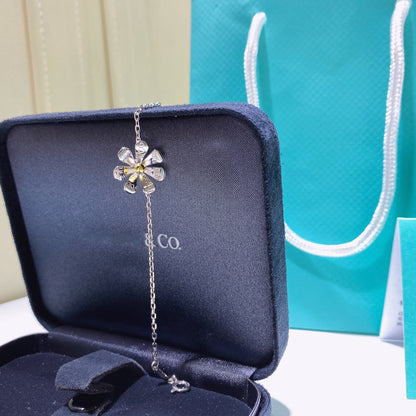 [JeweliWhal]FLOWER RETURN TO TIF BRACELET