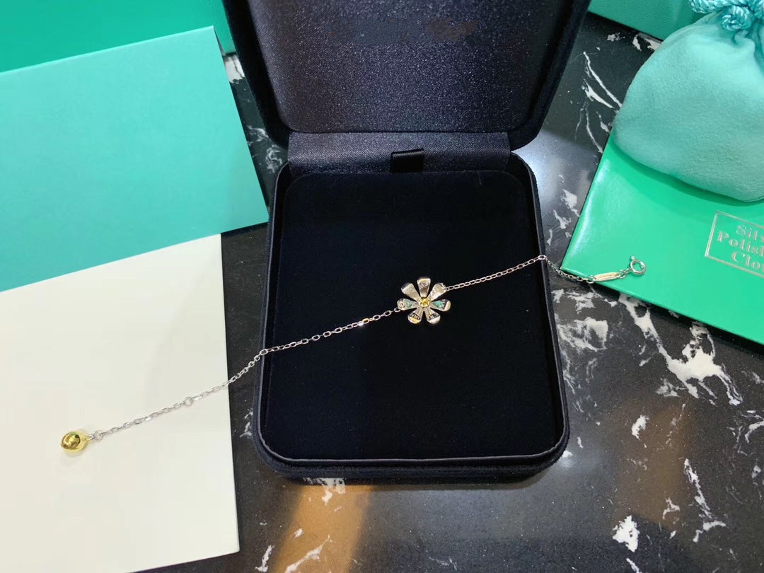 [JeweliWhal]FLOWER RETURN TO TIF BRACELET