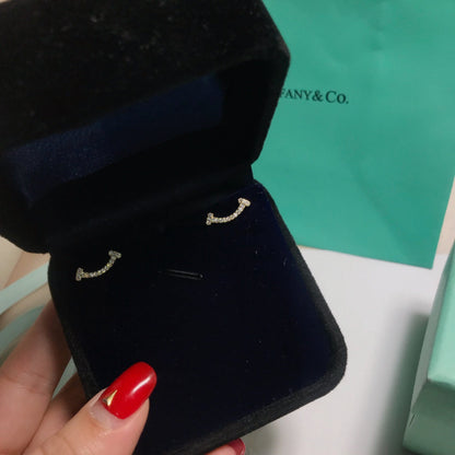 [JeweliWhal]SMILE DIAMOND EARRINGS
