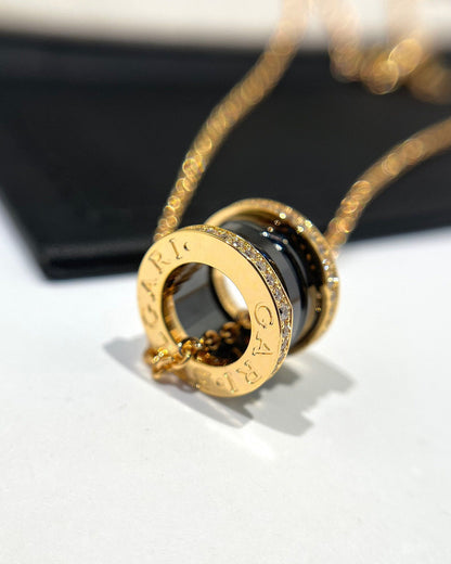[⭐⭐JeweliWhal]ZERO 1 BLACK CERAMIC DIAMOND PINK GOLD NECKLACE